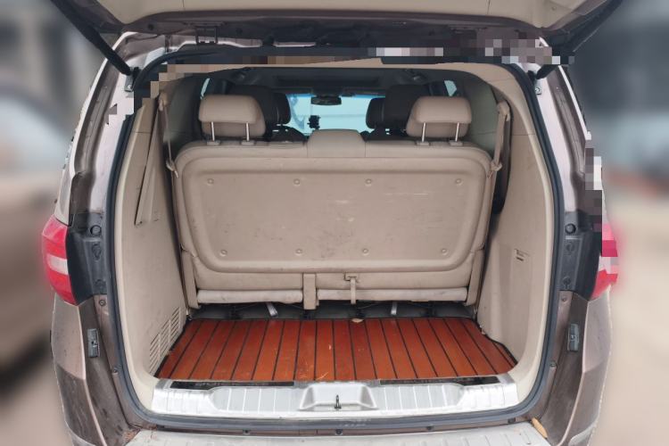 Used Buick GL8 2018 28T Luxury Model China VI Standard Trunk