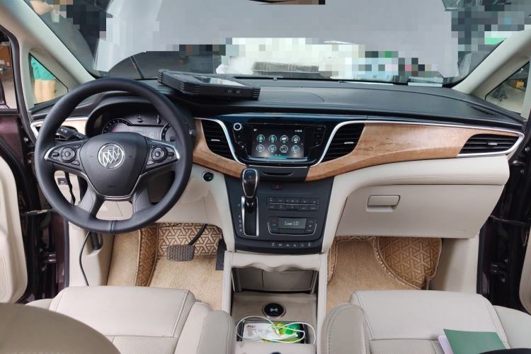 Used Buick GL8 2018 ES 28T Comfort Model China VI Standard Center Console