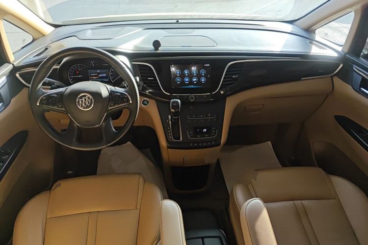 Used Buick GL8 2018 ES 28T Premium Model China VI Standard Center Console