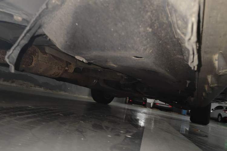 Used Buick GL8 2018 ES 28T Flagship Model China VI Standard Chassis Front Left