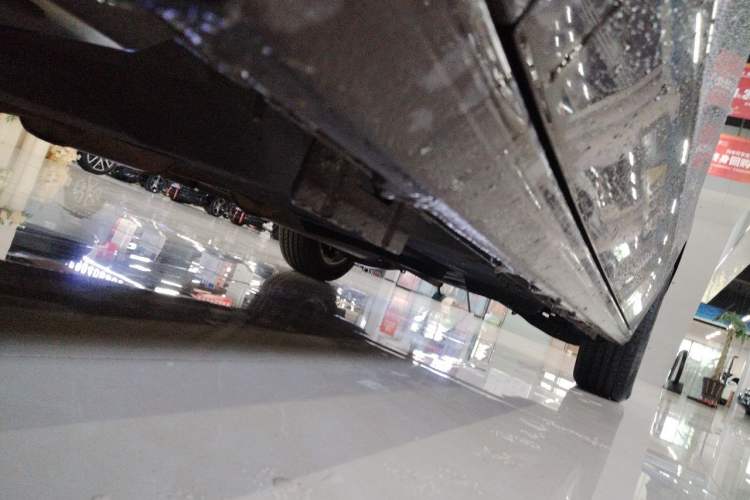 Used Buick GL8 2018 ES 28T Comfort Model China VI Standard Chassis Front Left