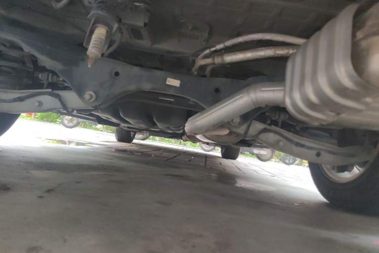 Used Buick GL8 2018 ES 28T Comfort Model China VI Standard Chassis Front