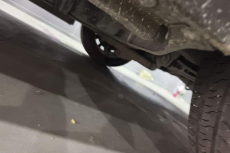 Used Buick GL8 2018 ES 28T Comfort Model China VI Standard Chassis Rear Left