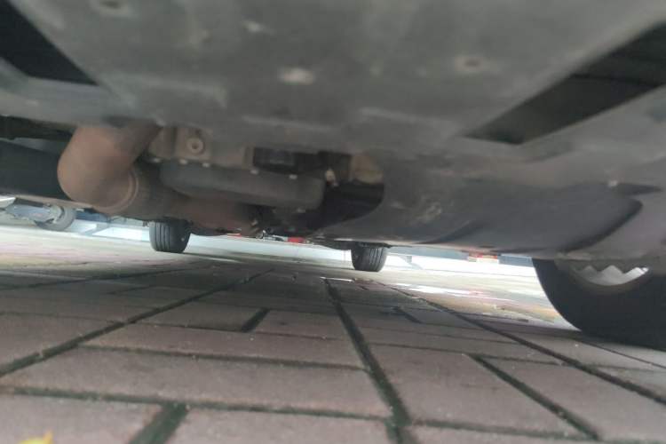 Used Buick GL8 2018 ES 28T Comfort Model China VI Standard Chassis Rear