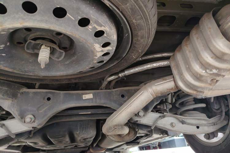 Used Buick GL8 2018 ES 28T Comfort Model China VI Standard Chassis Rear