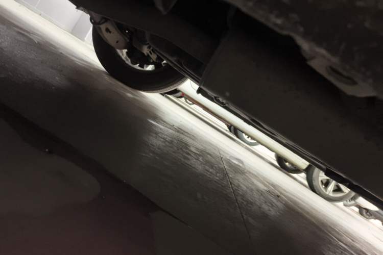 Used Buick GL8 2018 ES 28T Comfort Model China VI Standard Chassis Rear Right