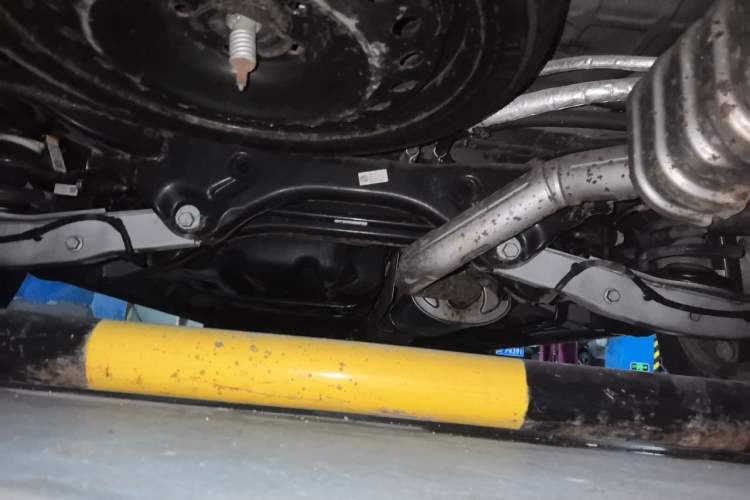 Used Buick GL8 2018 ES 28T Luxury Model China VI Standard Chassis Rear