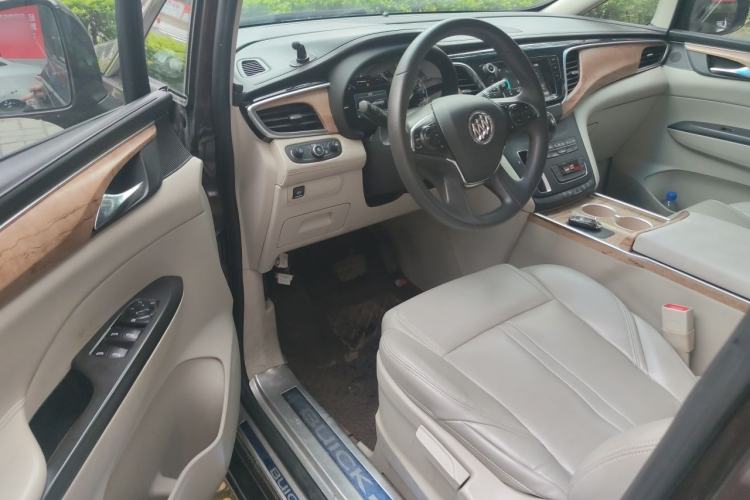 Used Buick GL8 2018 ES 28T Comfort Model China VI Standard Driver Seat