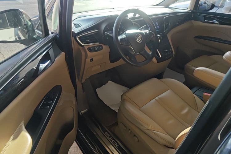 Used Buick GL8 2018 ES 28T Premium Model China VI Standard Driver Seat