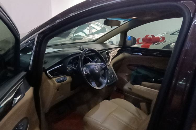 Used Buick GL8 2018 ES 28T Premium Model China VI Standard Driver Seat