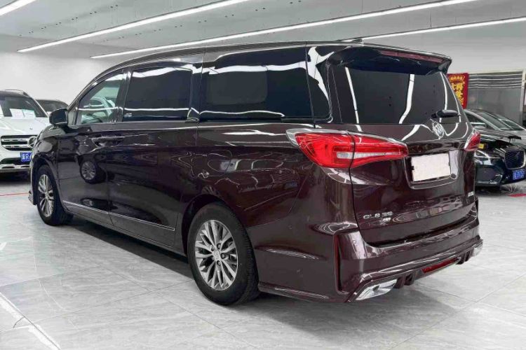 Used Buick GL8 2018 ES 28T Comfort Model China VI Standard Exterior 2