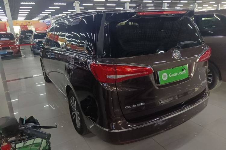 Used Buick GL8 2018 ES 28T Flagship Model China VI Standard Exterior 2
