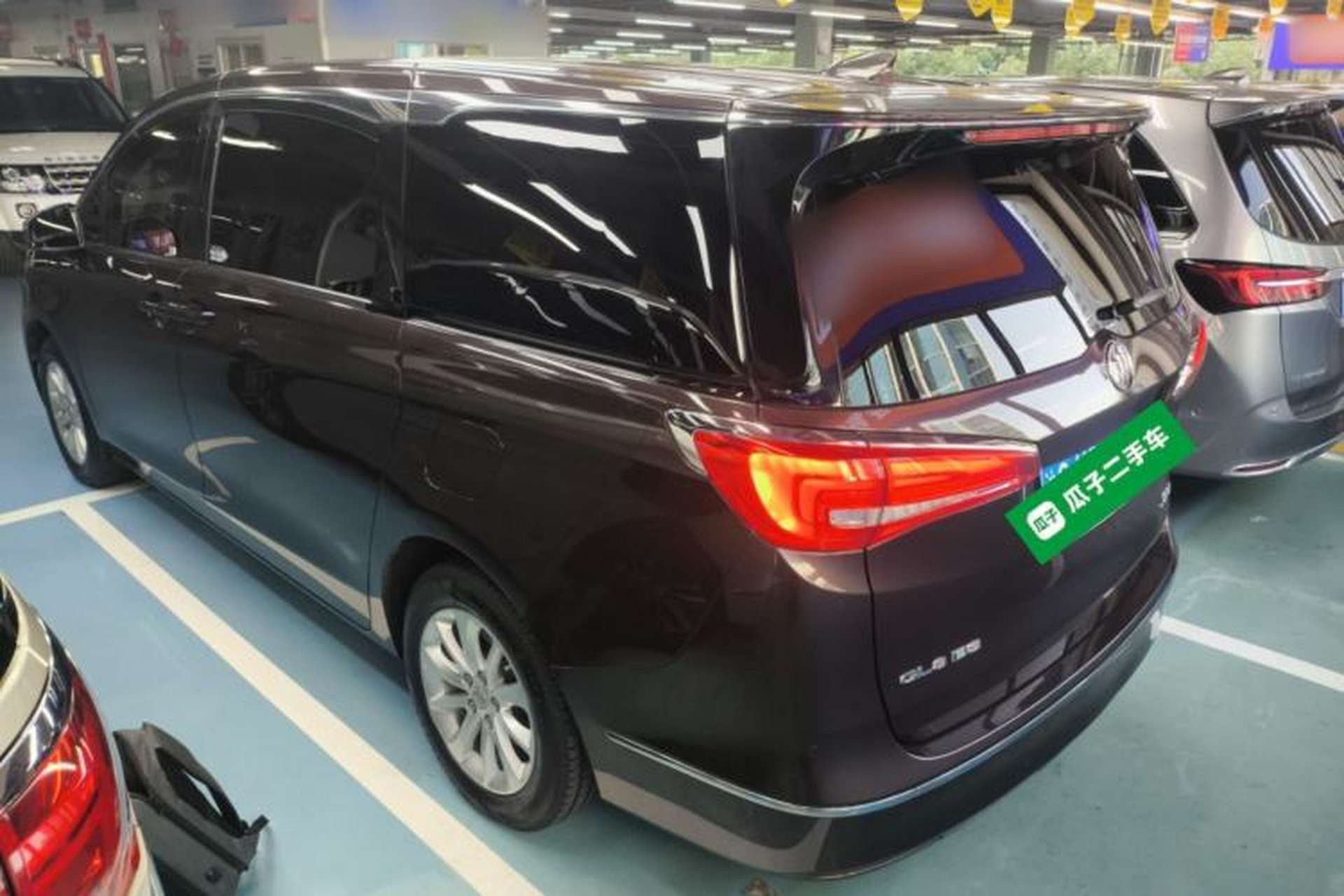 Used Buick GL8 2018 ES 28T Premium Model China VI Standard Exterior 2