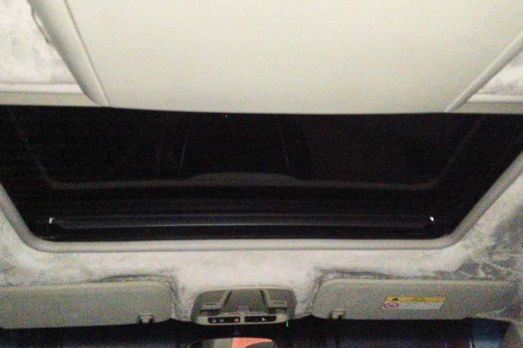 Used Buick GL8 2018 ES 28T Comfort Model China VI Standard Headliner