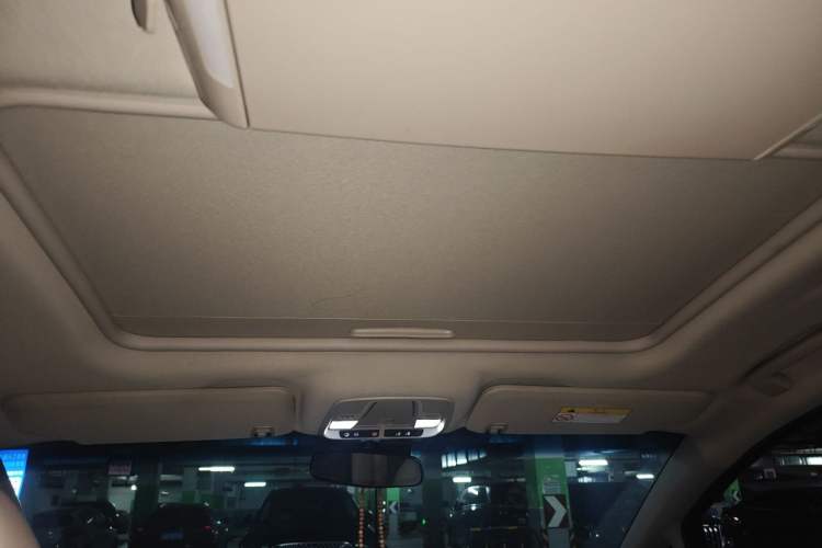 Used Buick GL8 2018 ES 28T Comfort Model China VI Standard Headliner