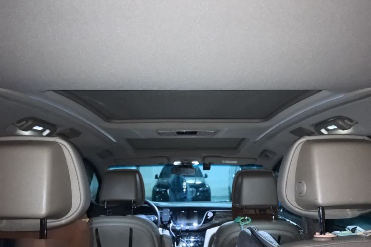 Used Buick GL8 2018 ES 28T Luxury Model China VI Standard Headliner