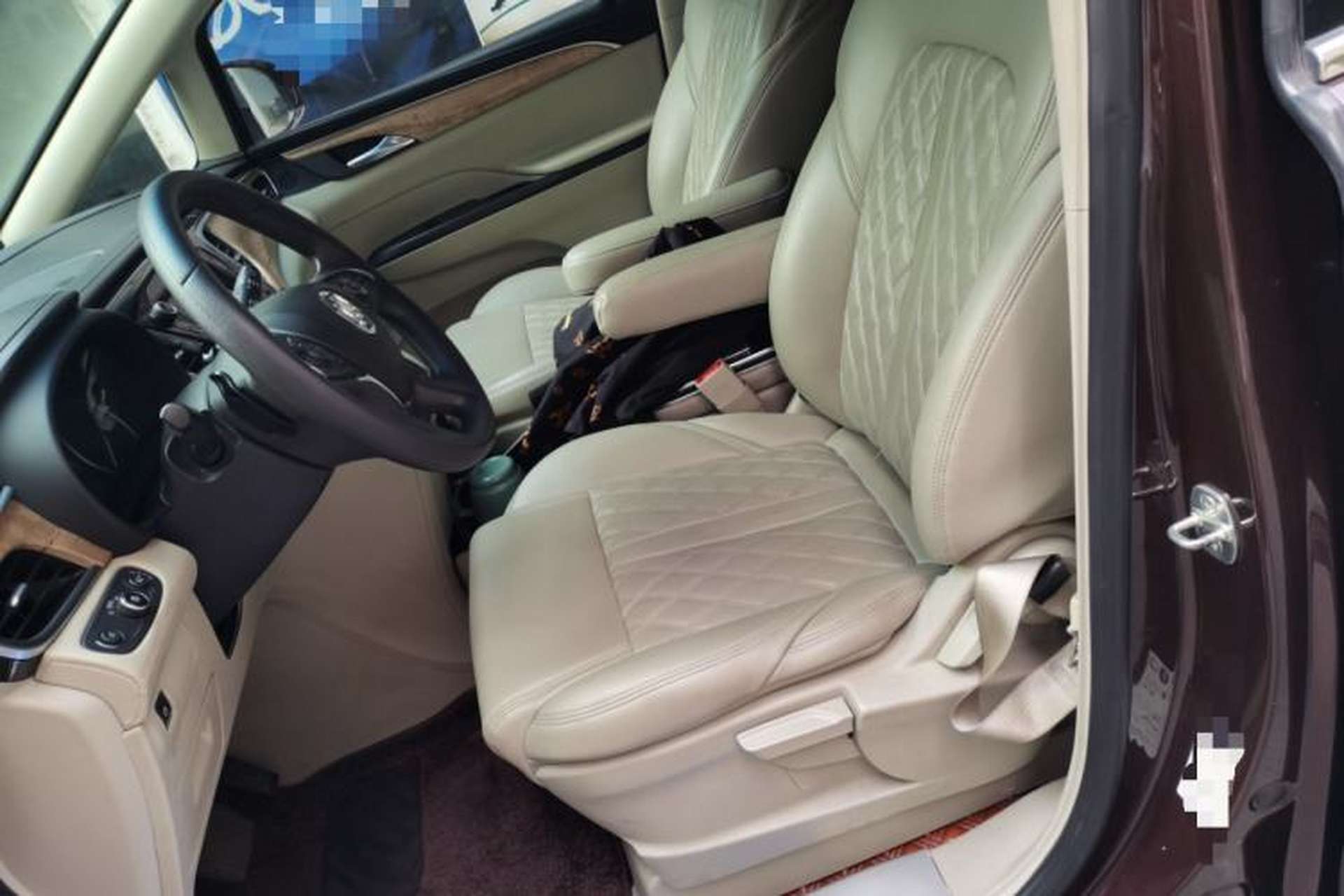 Used Buick GL8 2018 ES 28T Comfort Model China VI Standard Left Front Seat