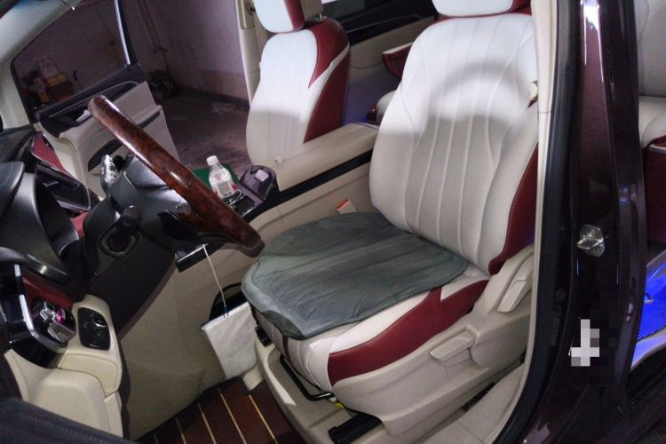Used Buick GL8 2018 ES 28T Comfort Model China VI Standard Left Front Seat