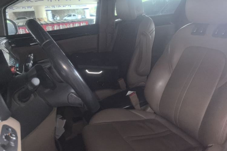 Used Buick GL8 2018 ES 28T Luxury Model China VI Standard Left Front Seat