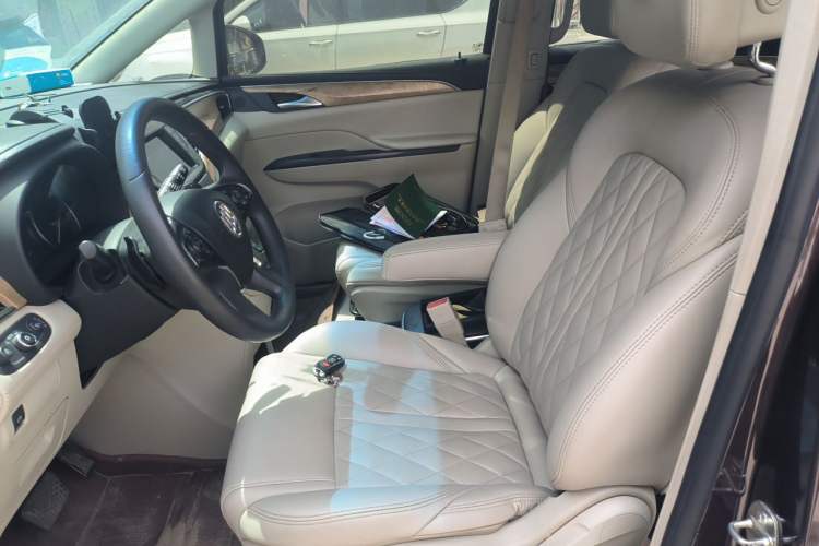 Used Buick GL8 2018 ES 28T Comfort Model China VI Standard Left Front Seat