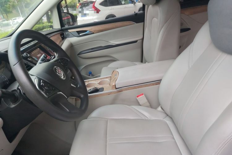 Used Buick GL8 2018 ES 28T Comfort Model China VI Standard Left Front Seat