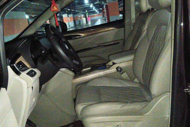 Used Buick GL8 2018 ES 28T Comfort Model China VI Standard Left Front Seat