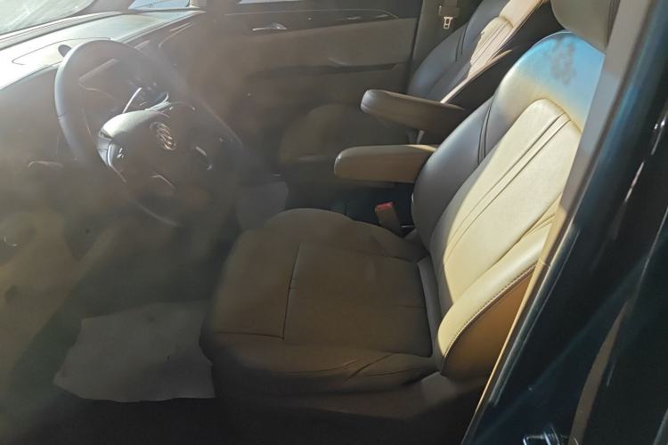 Used Buick GL8 2018 ES 28T Premium Model China VI Standard Left Front Seat