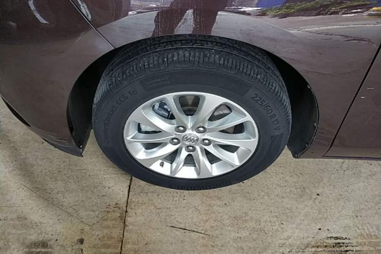 Used Buick GL8 2018 ES 28T Comfort Model China VI Standard Left Front Wheel Hub