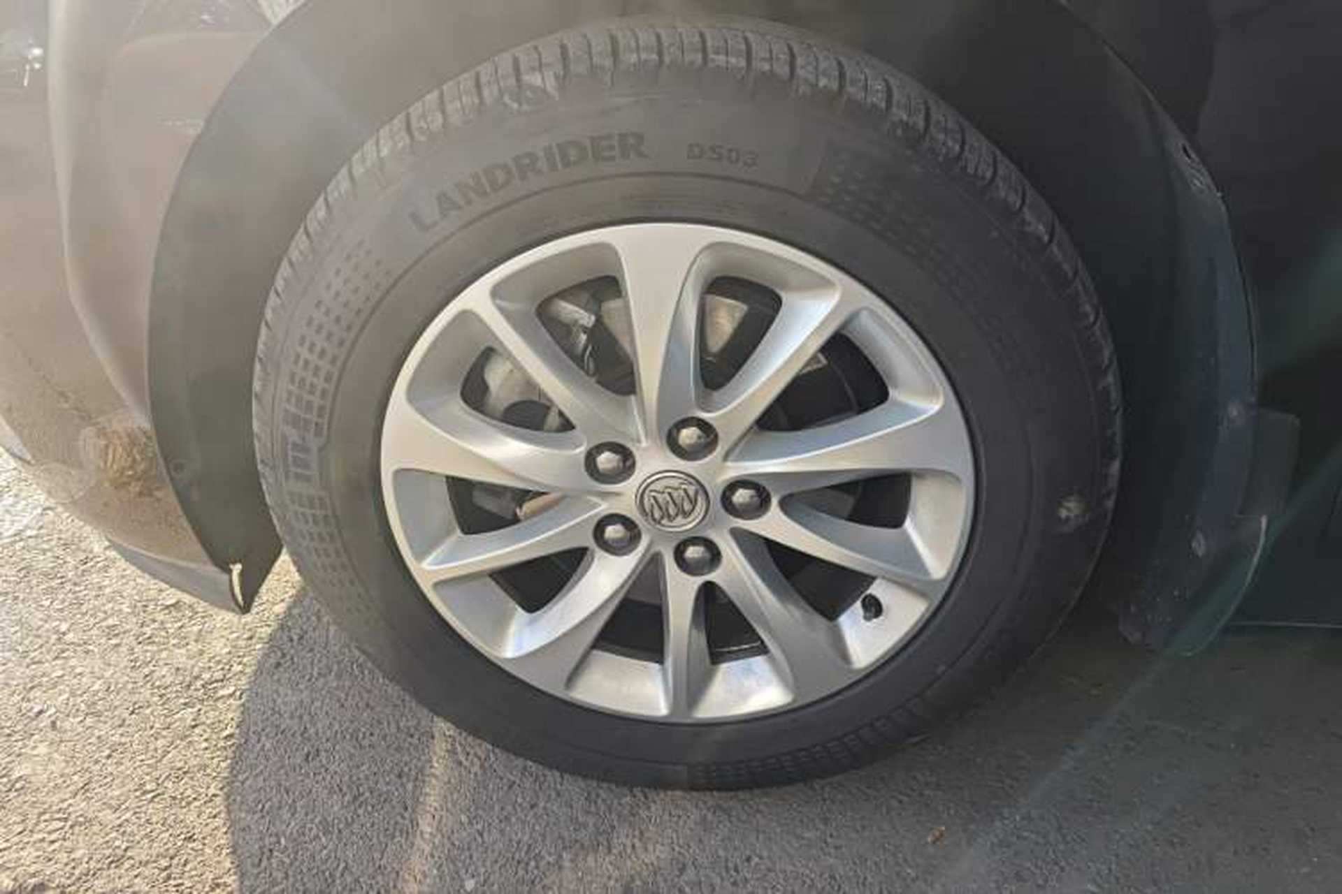 Used Buick GL8 2018 ES 28T Premium Model China VI Standard Left Front Wheel Hub