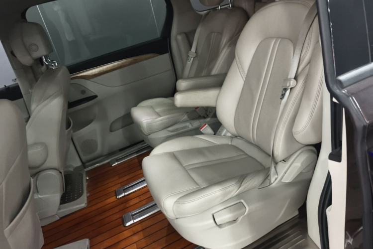 Used Buick GL8 2018 ES 28T Comfort Model China VI Standard Left Rear Seat