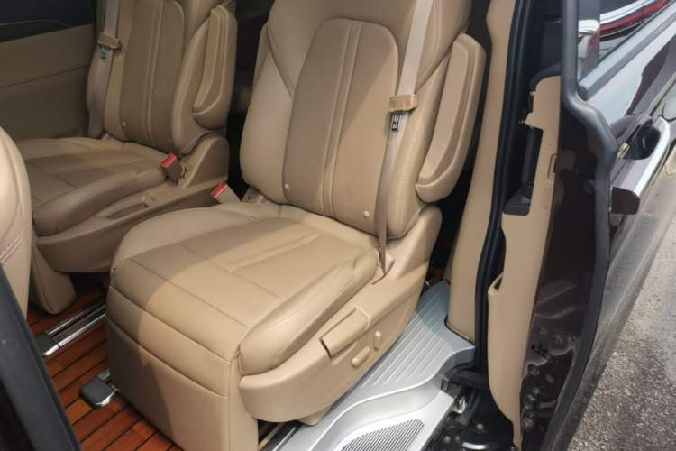 Used Buick GL8 2018 ES 28T Luxury Model China VI Standard Left Rear Seat