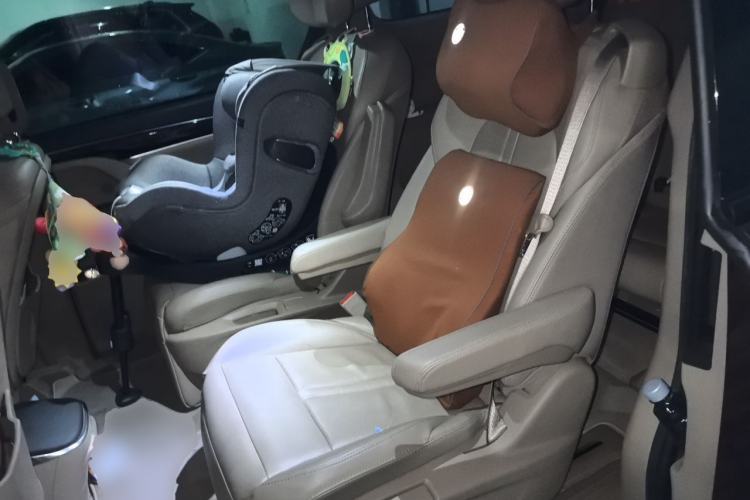 Used Buick GL8 2018 ES 28T Luxury Model China VI Standard Left Rear Seat