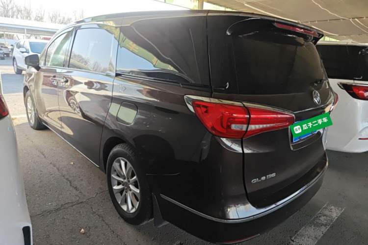 Used Buick GL8 2018 ES 28T Premium Model China VI Standard Left Side