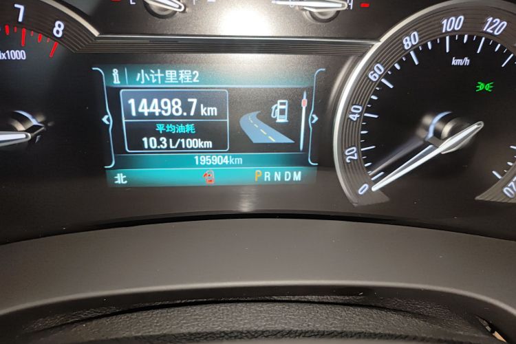 Used Buick GL8 2018 ES 28T Premium Model China VI Standard Odometer Close Up