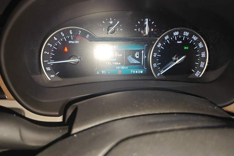 Used Buick GL8 2018 ES 28T Comfort Model China VI Standard Odometer Close Up