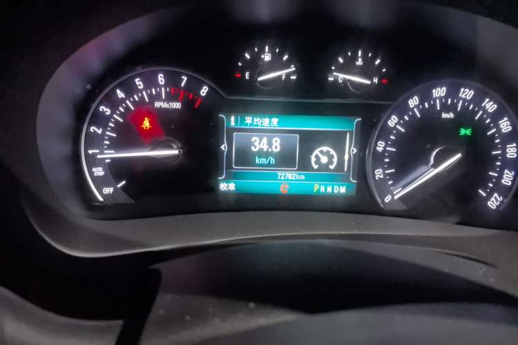 Used Buick GL8 2018 ES 28T Luxury Model China VI Standard Odometer Close Up
