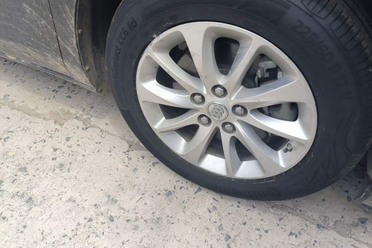 Used Buick GL8 2018 ES 28T Comfort Model China VI Standard Right Front Wheel Hub