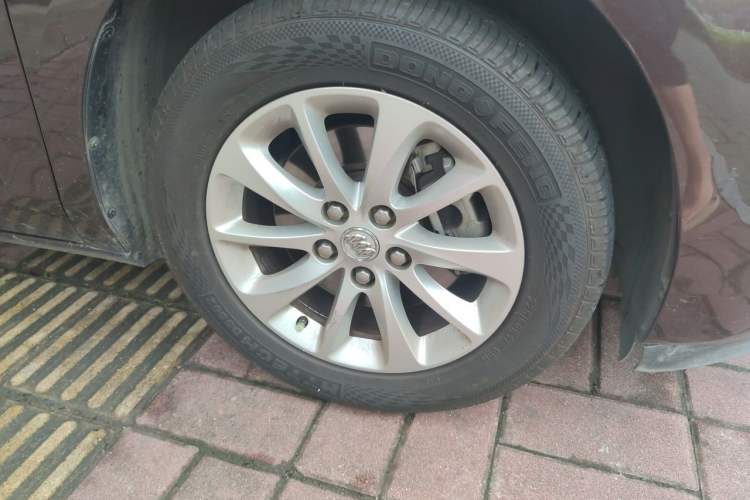 Used Buick GL8 2018 ES 28T Comfort Model China VI Standard Right Front Wheel Hub