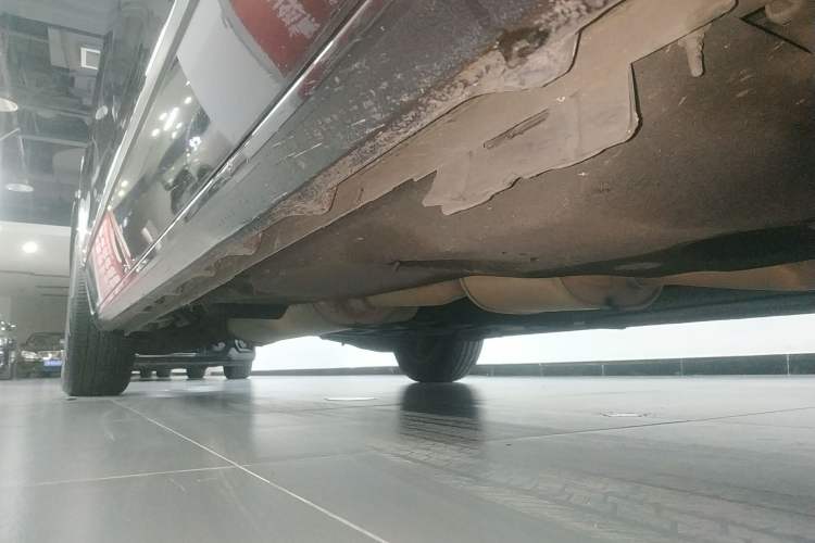 Used Buick GL8 2018 ES 28T Flagship Model China VI Standard Right Side Sill