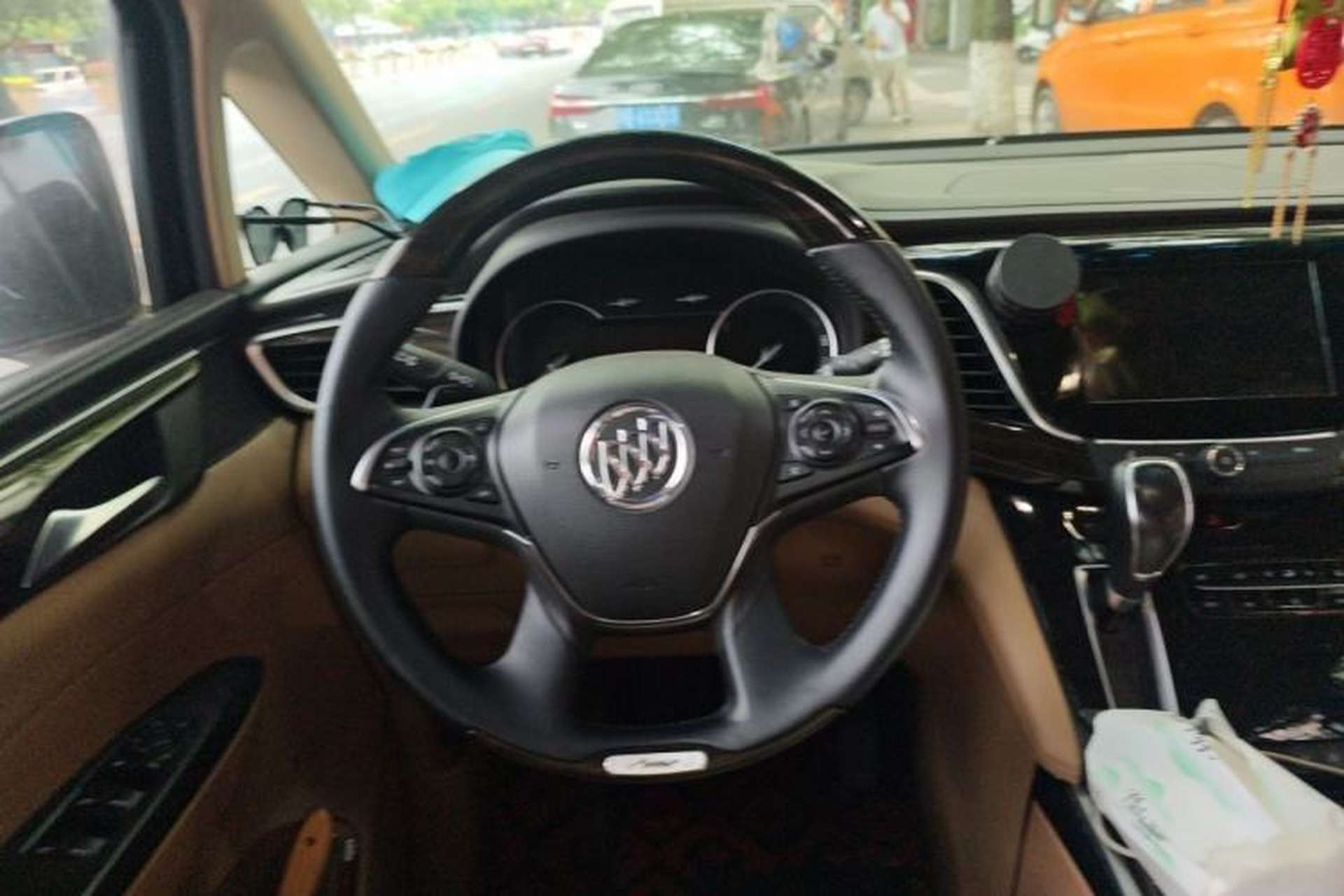 Used Buick GL8 2018 ES 28T Luxury Model China VI Standard Steering Wheel