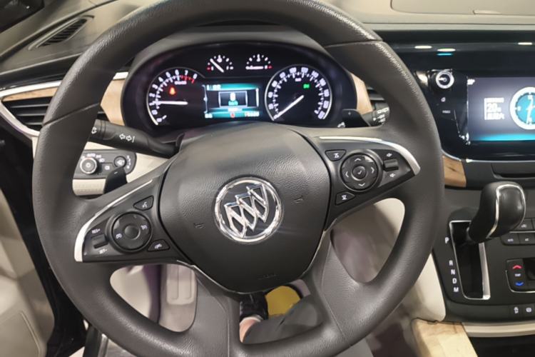 Used Buick GL8 2018 ES 28T Comfort Model China VI Standard Steering Wheel