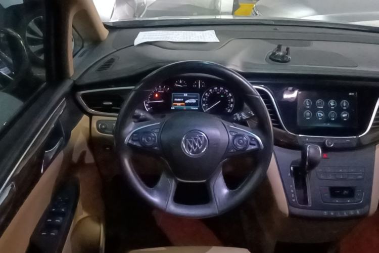 Used Buick GL8 2018 ES 28T Premium Model China VI Standard Steering Wheel
