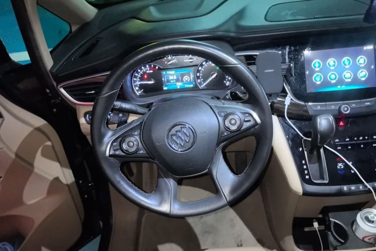 Used Buick GL8 2018 ES 28T Luxury Model China VI Standard Steering Wheel