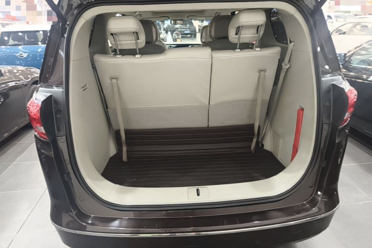 Used Buick GL8 2018 ES 28T Comfort Model China VI Standard Trunk