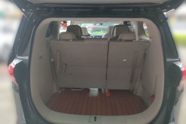 Used Buick GL8 2018 ES 28T Comfort Model China VI Standard Trunk
