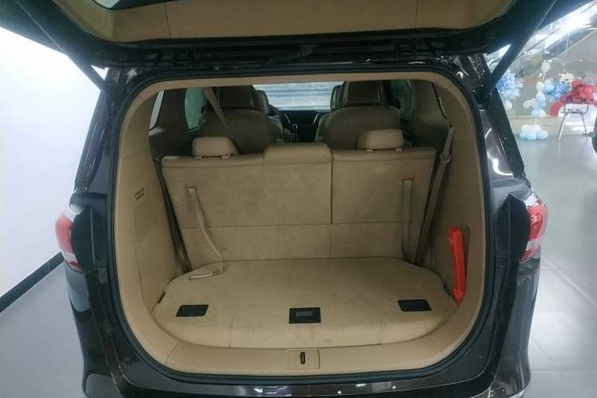 Used Buick GL8 2018 ES 28T Flagship Model China VI Standard Trunk