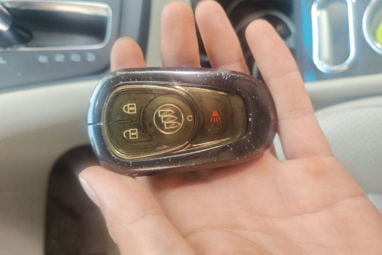 Used Buick GL8 2018 ES 28T Comfort Model China VI Standard Vehicle Key