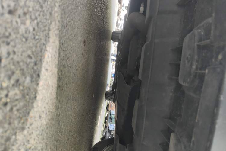 Used Buick GL8 2018 28T Luxury Model China VI Standard Chassis Front