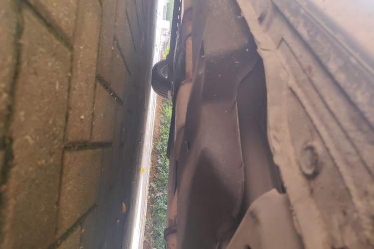 Used Buick GL8 2018 28T Luxury Model China VI Standard Chassis Front Right