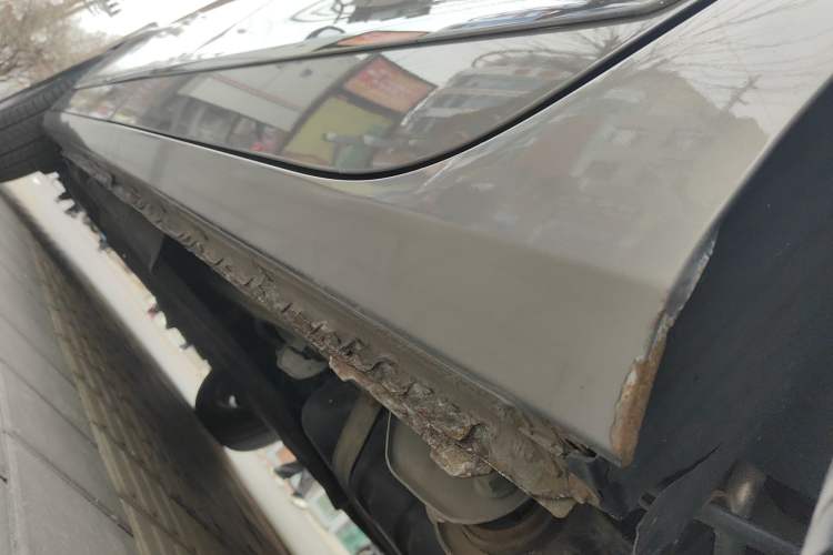 Used Buick GL8 2018 28T Luxury Model China VI Standard Chassis Rear Left
